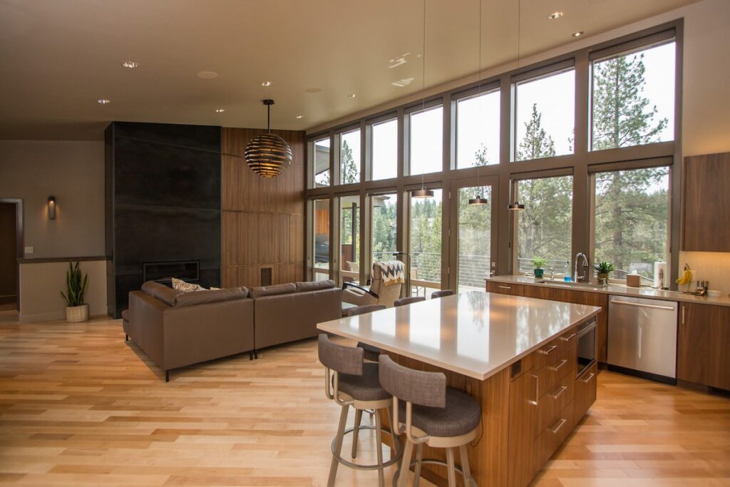 Custom Home on Drouillard - Image 15