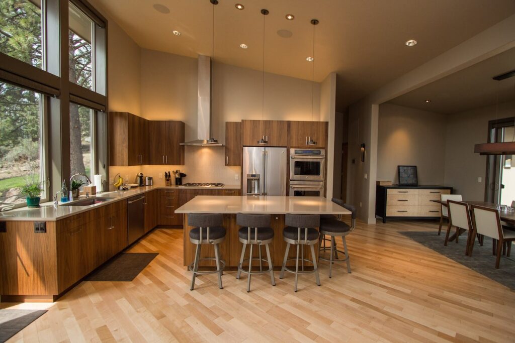 Custom Home on Drouillard - Image 23