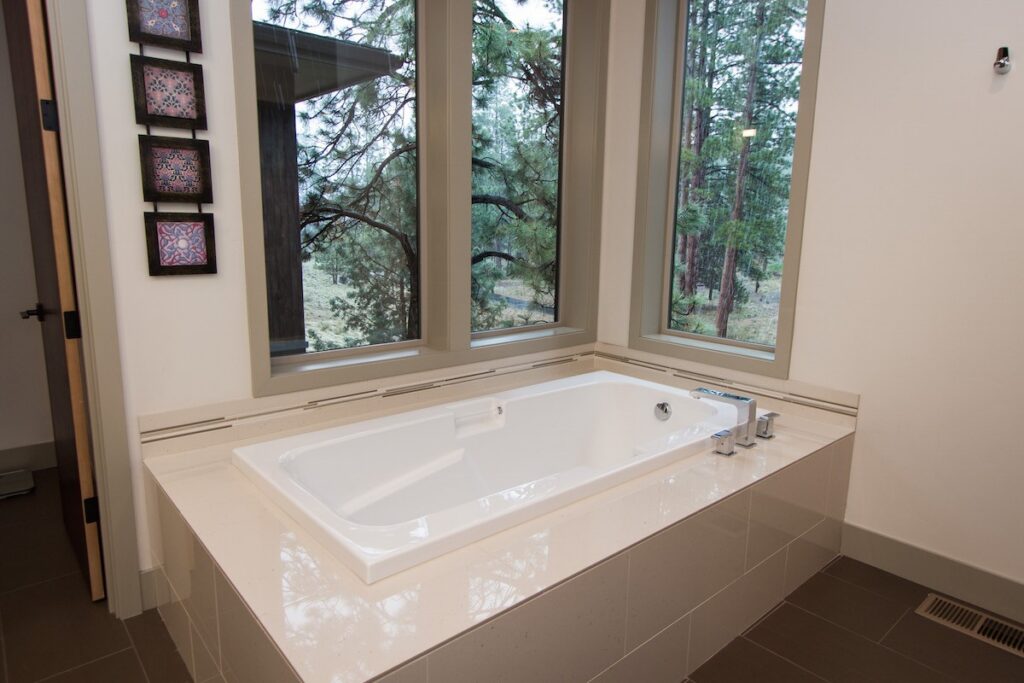 Bend Oregon Custom Home - Image 3