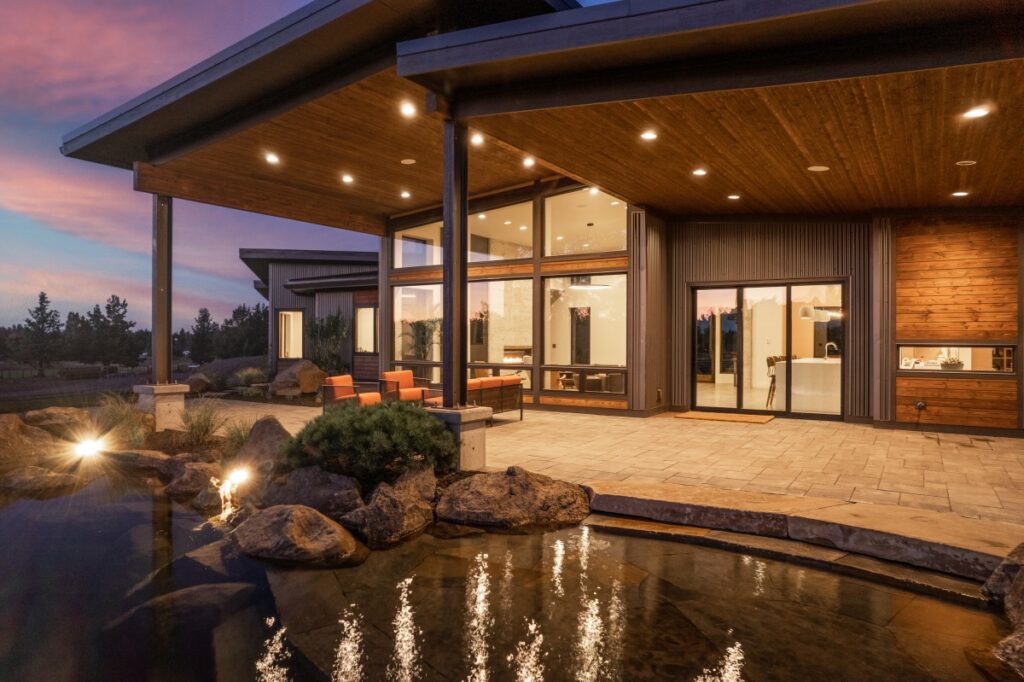 Central Oregon Custom Home - Image 4