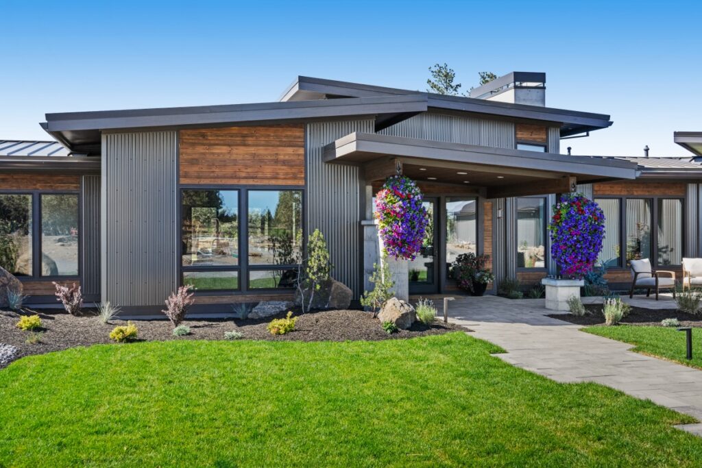 Central Oregon Custom Home - Image 10