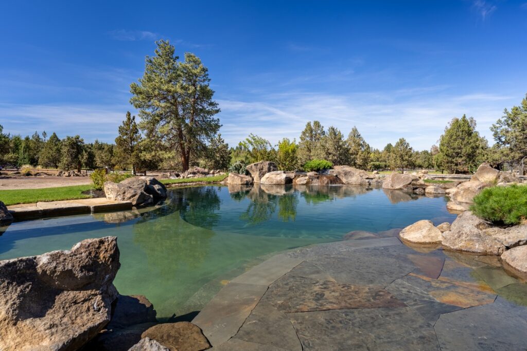 Central Oregon Custom Home - Image 15