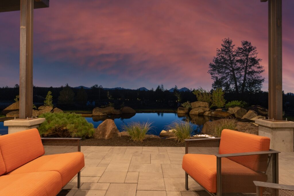 Central Oregon Custom Home - Image 19